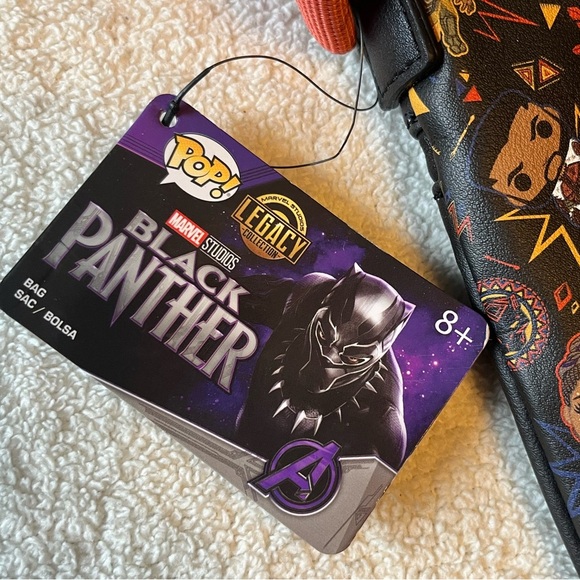Marvel Black Panther Legacy Collection Crossbody Bag, Small NWT - Picture 3 of 6